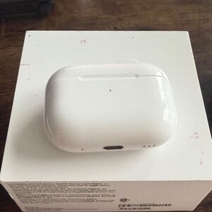 Apple AirPods Pro 2White Wireless Earbuds